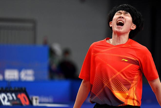 本届游泳世 本届游泳世