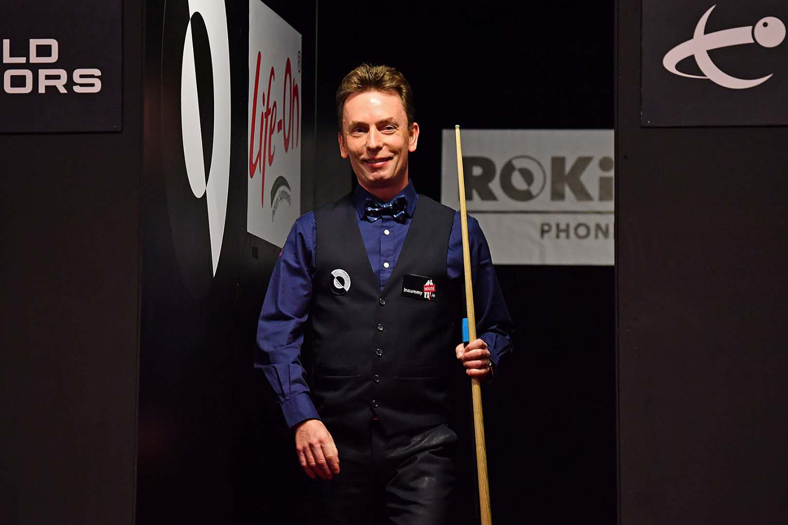 击频频威胁 击频频威胁