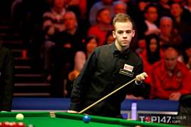 赛场上崭露 赛场上崭露