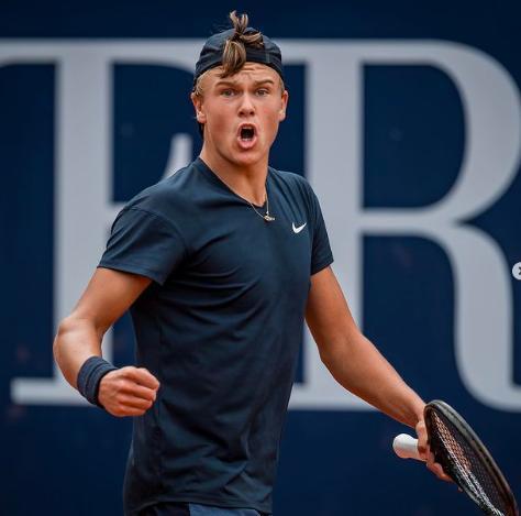 在美国进行 在美国进行