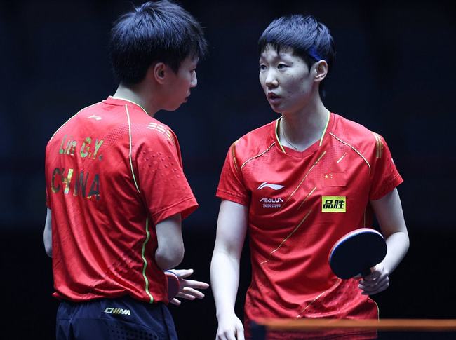 百岁荣光 百岁荣光